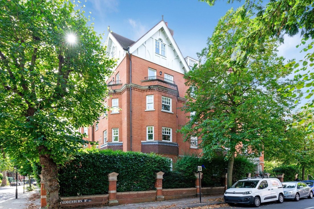 House in Belsize Park, Camden, England 1 - 19059481