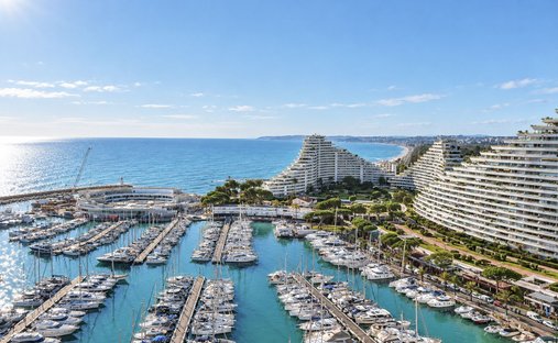 Wohnung in Dorf, Villeneuve-Loubet, Frankreich 1