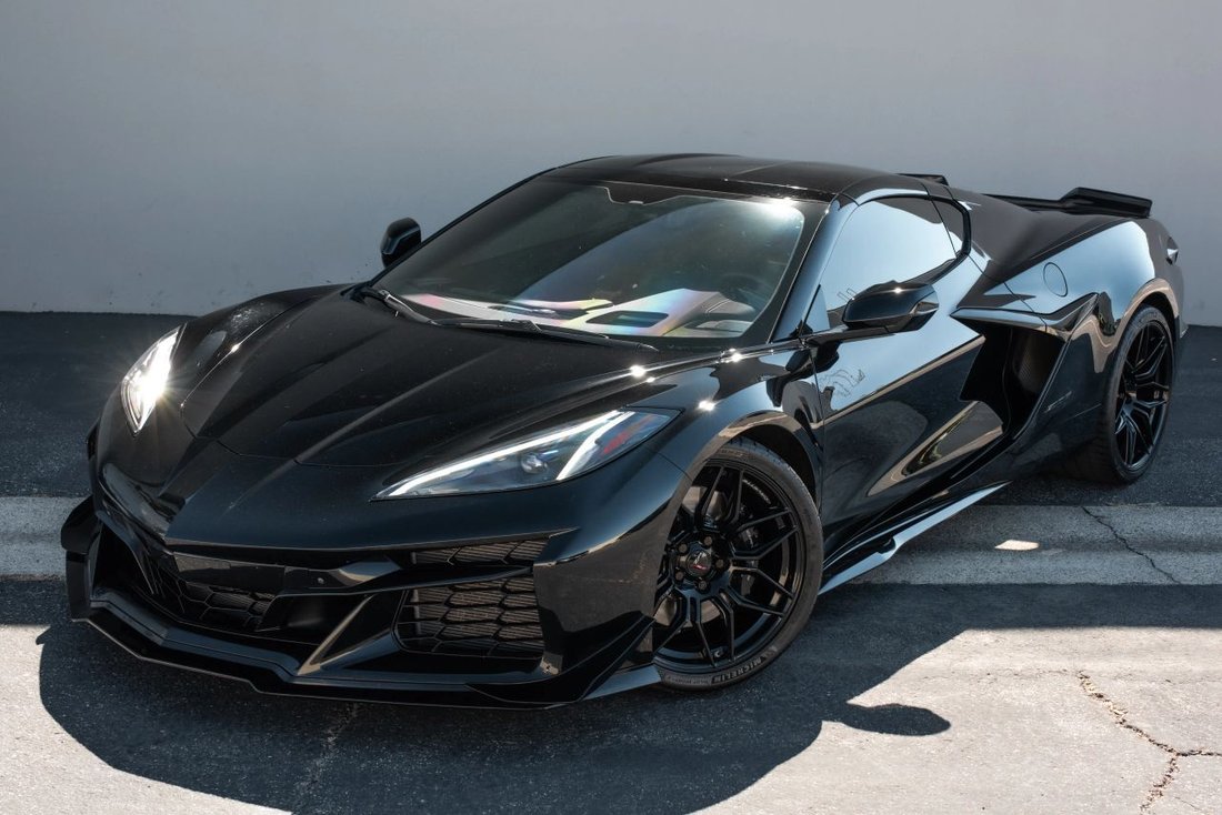 Coupe in Costa Mesa, CA, United States 2 - 19064669