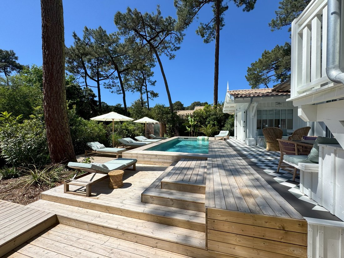 Villa in Lege Bourg, Lège-Cap-Ferret, France 1 - 19060204