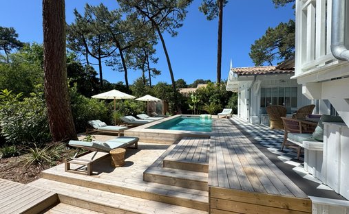 Villa in Lege Bourg, Lège-Cap-Ferret, France 1