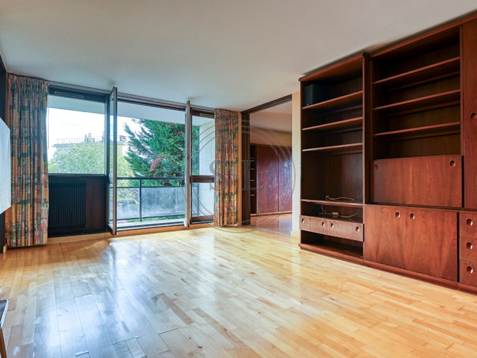 Apartment in Domaine National du Château, Versailles, France 3 - 19060257