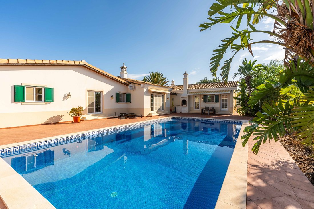 Villa in Estoi, Algarve, Portugal 1 - 19055391