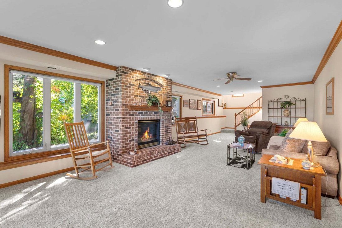 House in Lake Holiday, Illinois, United States 4 - 19059739