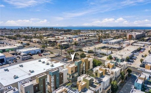 Condo in Costa Mesa, California, United States 1