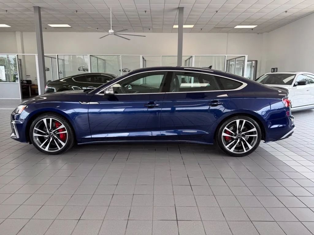 Sedan in Raleigh, NC, United States 4 - 19064736