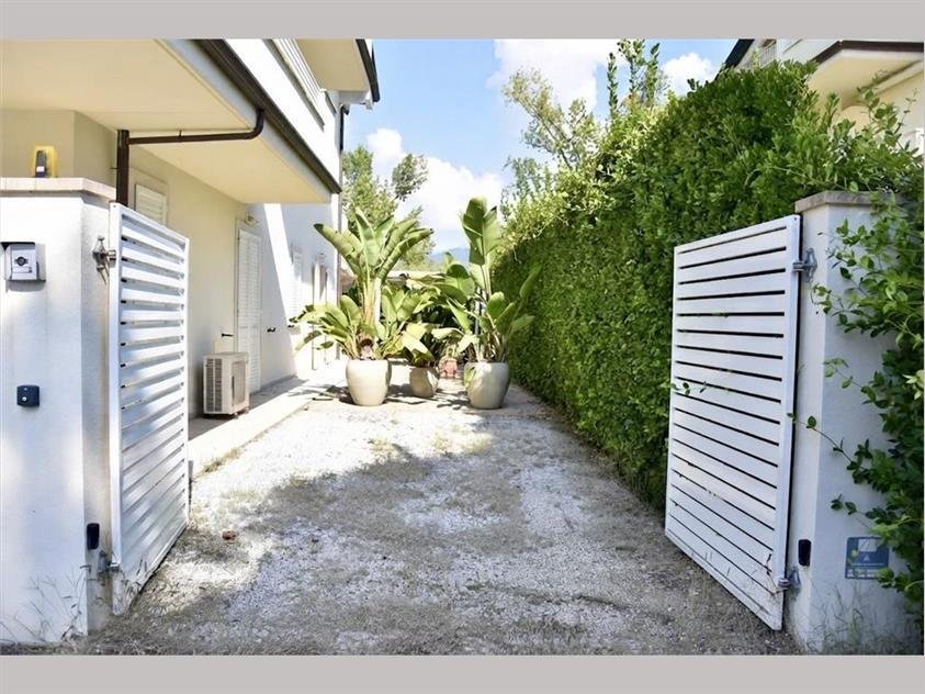 Apartment in Centro, Forte dei Marmi, Tuscany 1 - 19062470