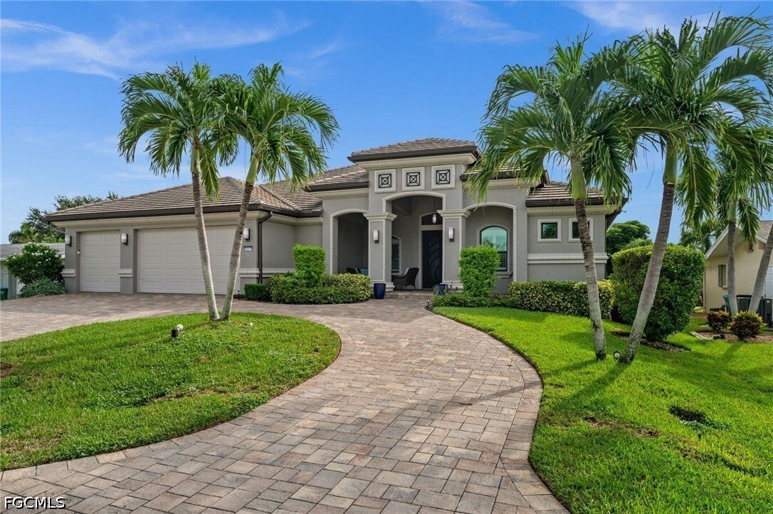 House in Cape Coral, Florida, United States 1 - 19060118