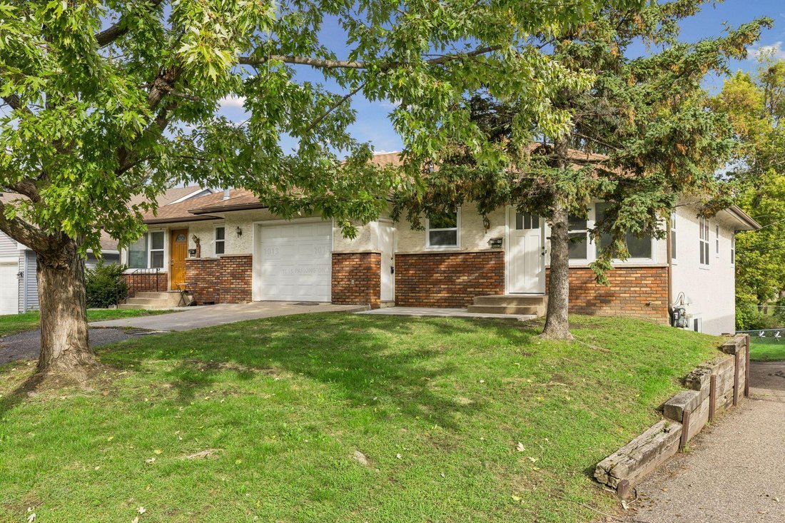 House in Columbia Heights, Minnesota, United States 3 - 19064346