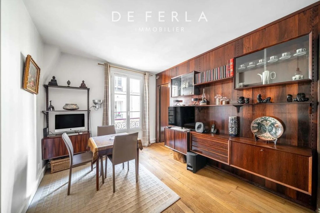 Apartment in Gros Caillou, Paris 7e Arrondissement, Paris 4 - 19064242