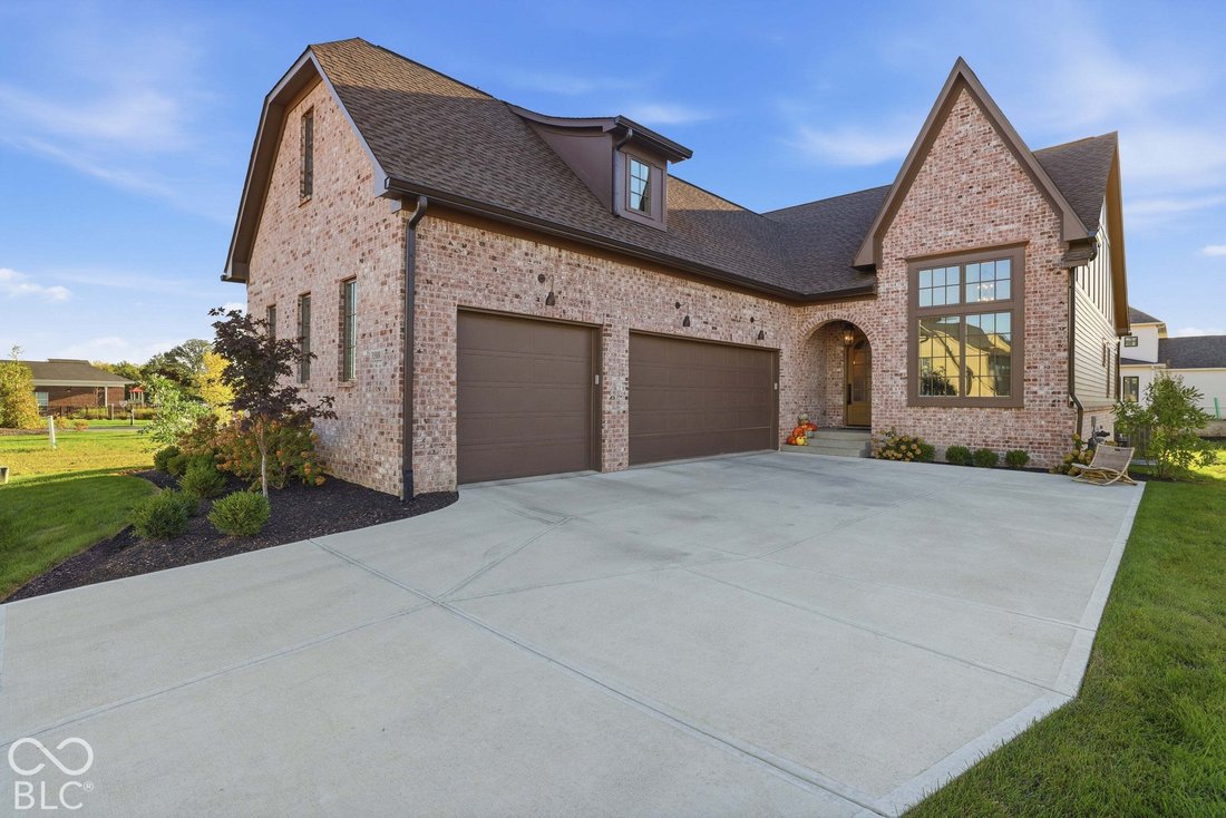 House in Zionsville, Indiana, United States 1 - 18773786