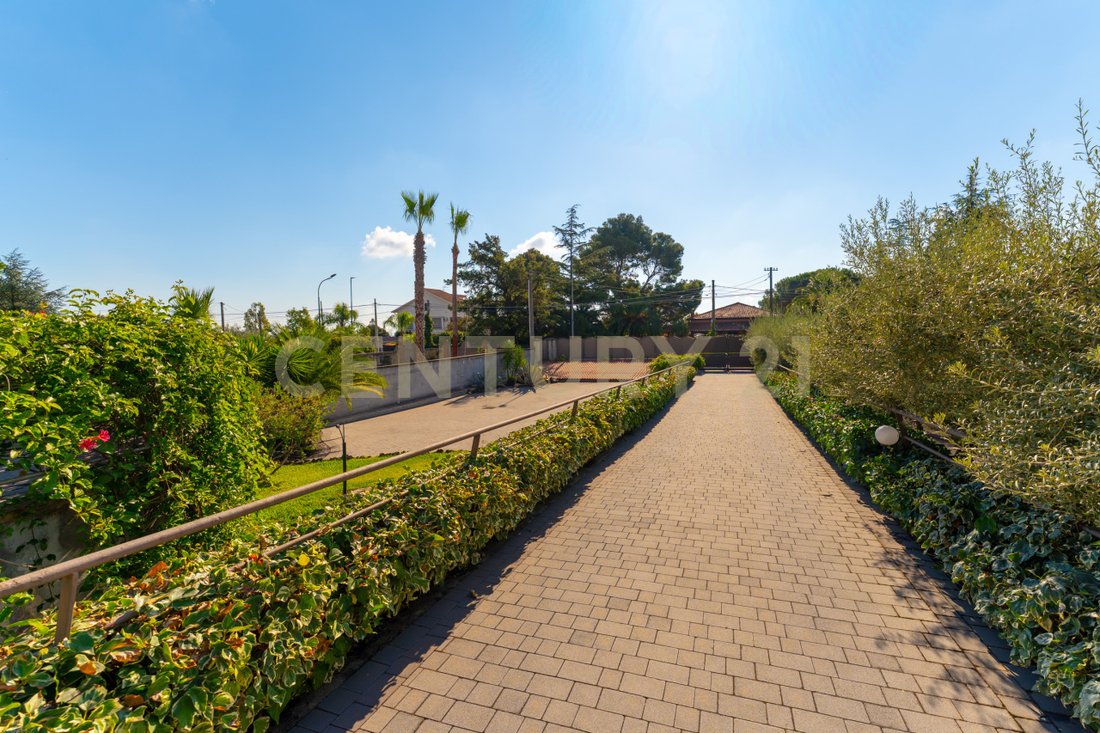 Villa in Pedara, Sizilien, Italien 3 - 19059540