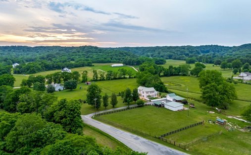 Casa en Mount Pleasant, Tennessee, Estados Unidos 1