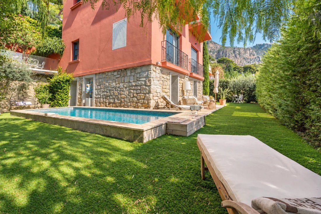 House in Èze, Provence-Alpes-Côte d'Azur, France 4 - 14293560