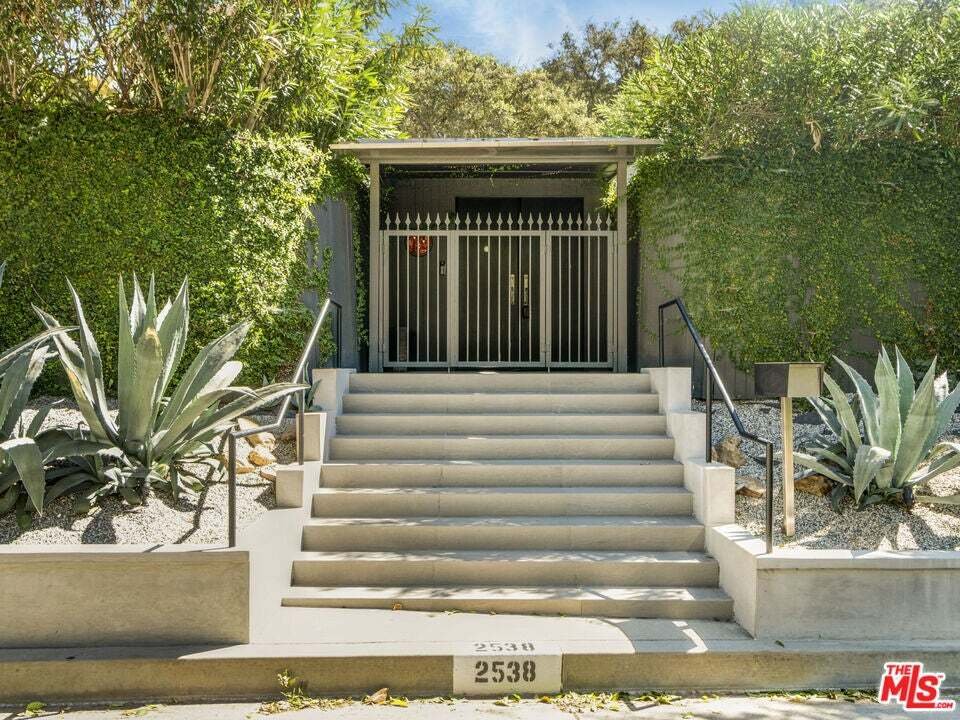 House in Beverly Hills, California, United States 5 - 19062359