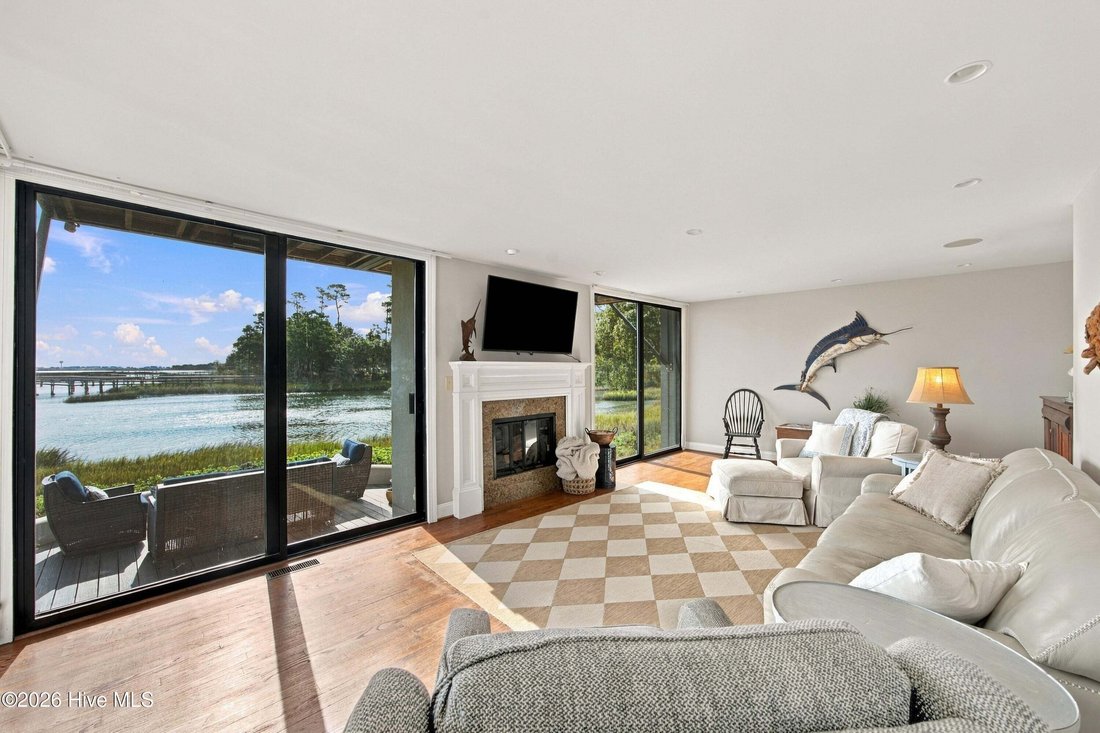Condo in Sea Breeze, North Carolina, United States 4 - 19063336