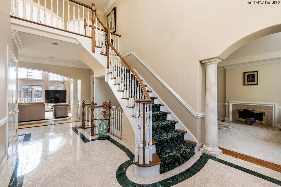 House in Burr Ridge, Illinois, United States 3 - 19063255