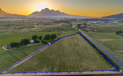 Land in Franschhoek, Westkap, Südafrika 1