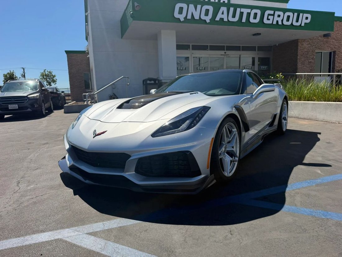 Coupe in Ontario, CA, United States 1 - 19055882
