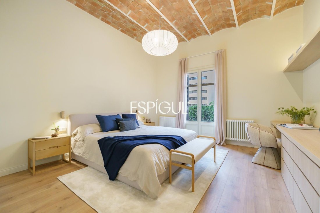 Apartment in Eixample, Barcelona, Spain 3 - 19059258