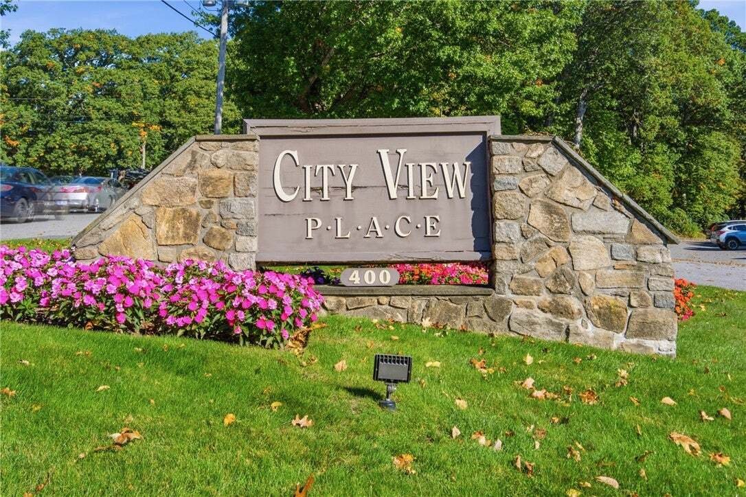 Condominio a Cranston, Rhode Island, Stati Uniti 1 - 19062484