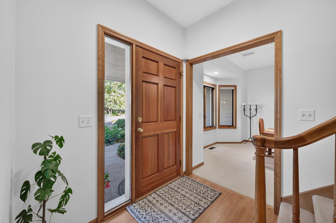 House in Minnetonka, Minnesota, United States 3 - 19060993