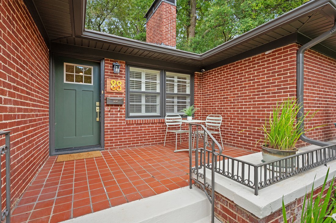 House in Avondale Estates, Georgia, United States 2 - 19061666