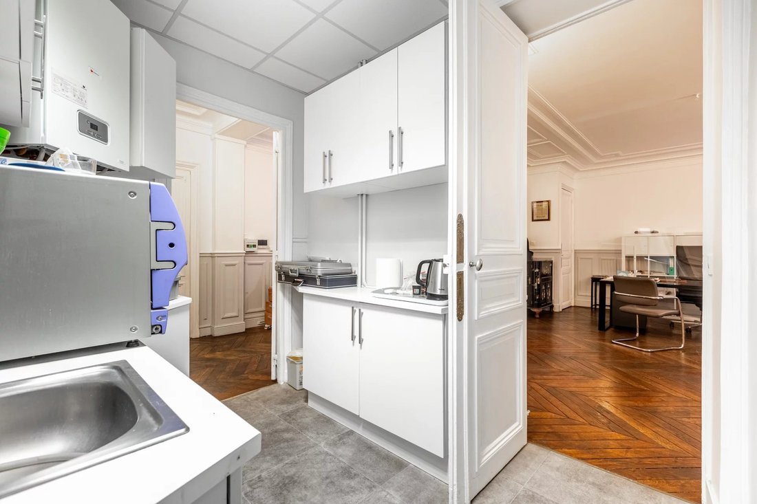 Appartamento a Hoche-Friedland, Paris 8e Arrondissement, Parigi 5 - 16923638