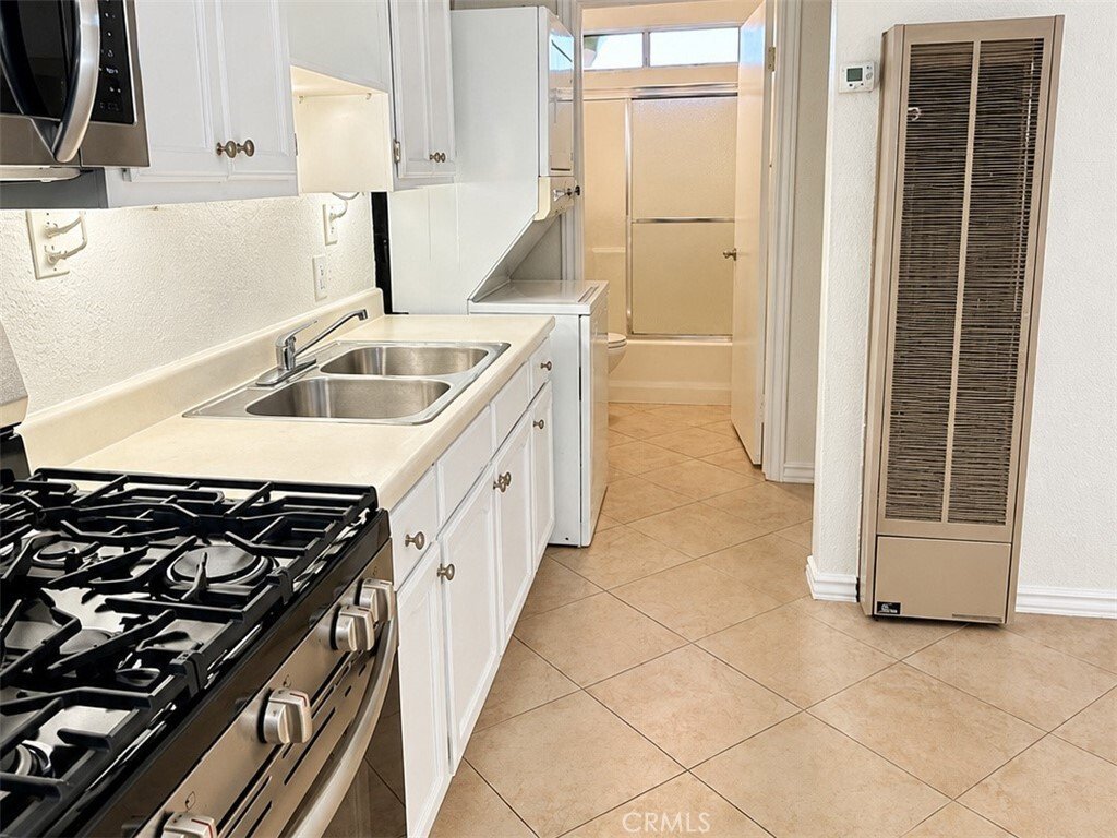 House in Orange, California, United States 3 - 19065566