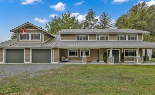 House in Surrey, British Columbia, Canada 1