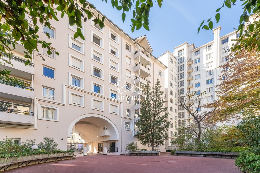 Appartamento a Gerland, Lyon 7e Arrondissement, Lione 1 - 19065703