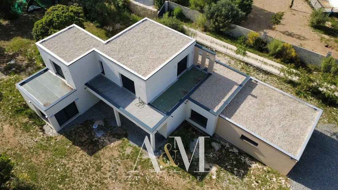 Villa in Capouchiné, Nimes, France 2 - 18501141