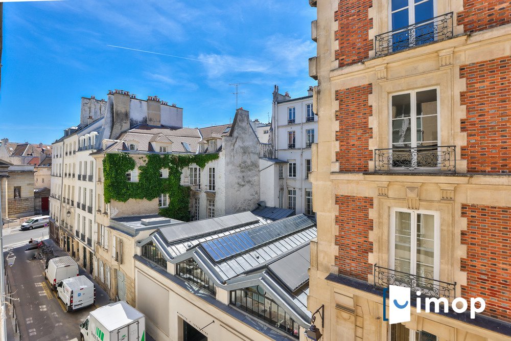 Apartment in Archives, Paris 3e Arrondissement, Paris 4 - 19060348