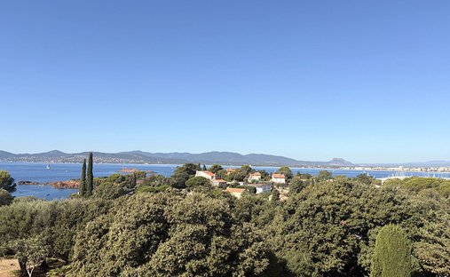 Apartamento en Meseta Notre Dame Sur-Costa-Beaurivage, Saint-Raphaël, Francia 1