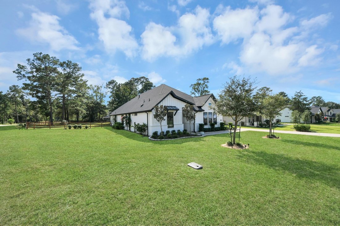 House in Magnolia, Texas, United States 4 - 19063636