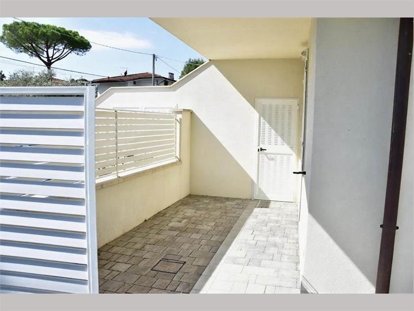 Apartment in Centro, Forte dei Marmi, Tuscany 2 - 19062470