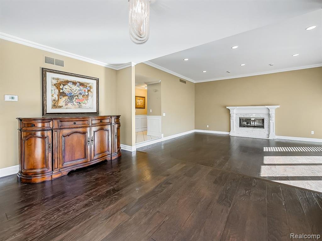 Casa en Farmington Hills, Míchigan, Estados Unidos 5 - 19063347