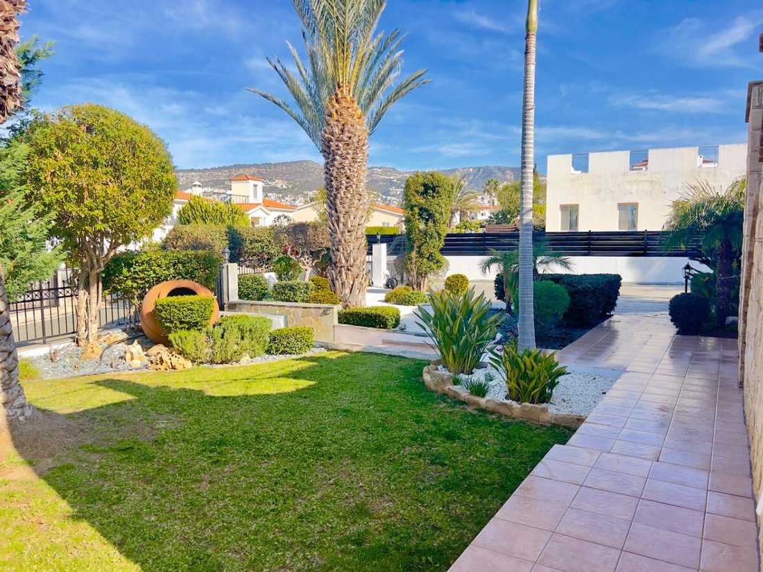 Villa a Pafo, Distretto di Pafo, Cipro 3 - 19063988