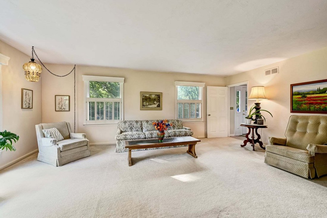 House in Barrington Hills, Illinois, United States 4 - 19059725