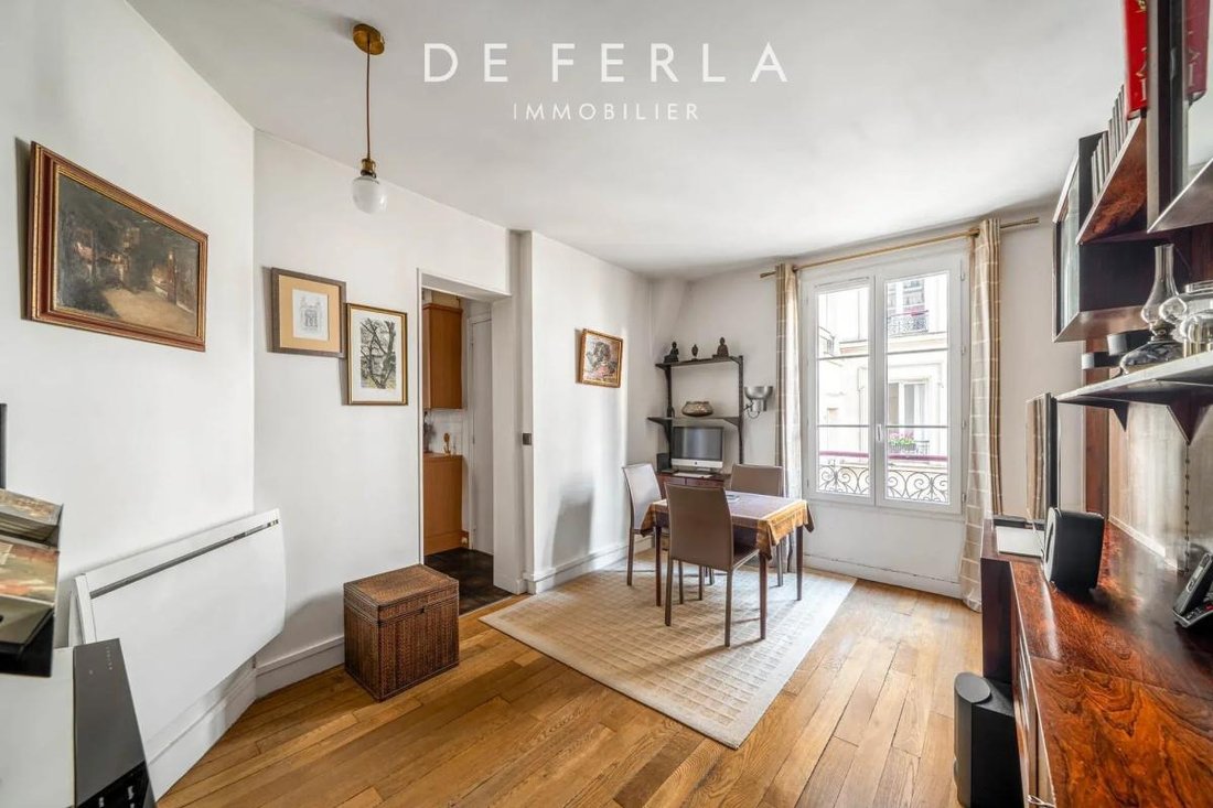 Apartment in Gros Caillou, Paris 7e Arrondissement, Paris 1 - 19064242