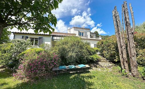 Maison à Boisset-et-Gaujac, Occitanie, France 1