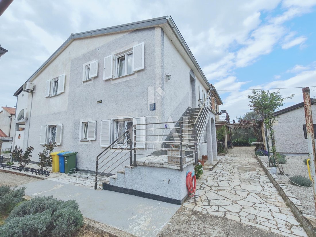 Haus in Fažana, Gespanschaft Istrien, Kroatien 1 - 19063997