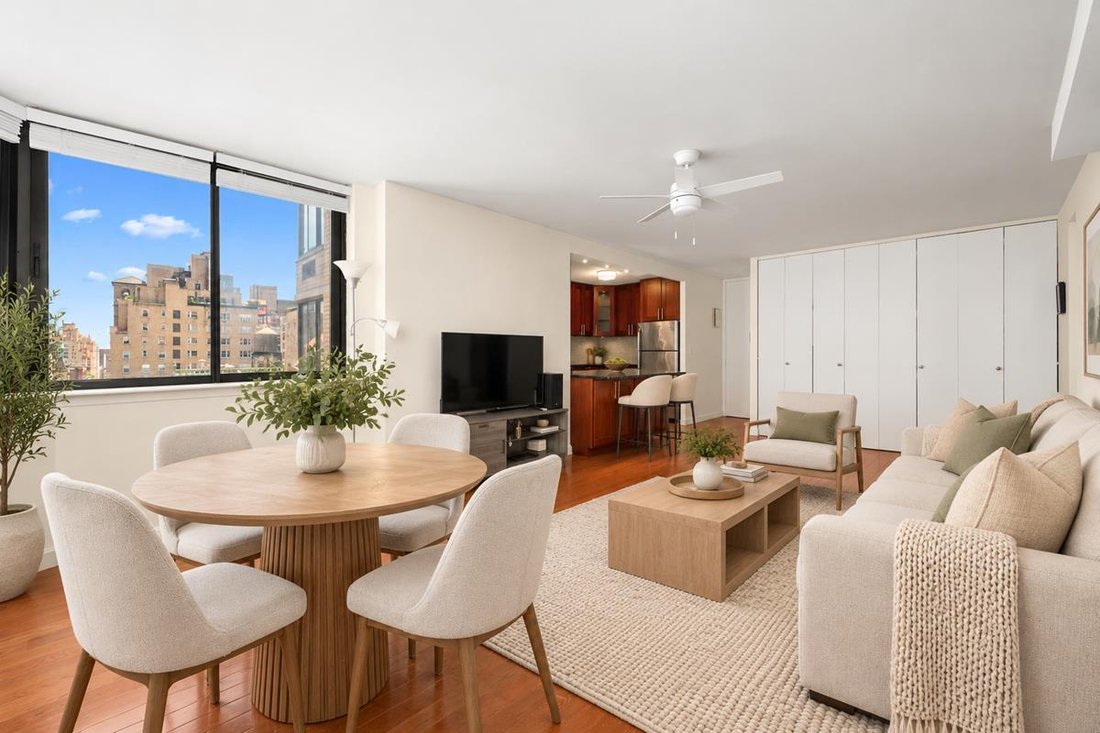 Condo in New York, New York, United States 2 - 19065825