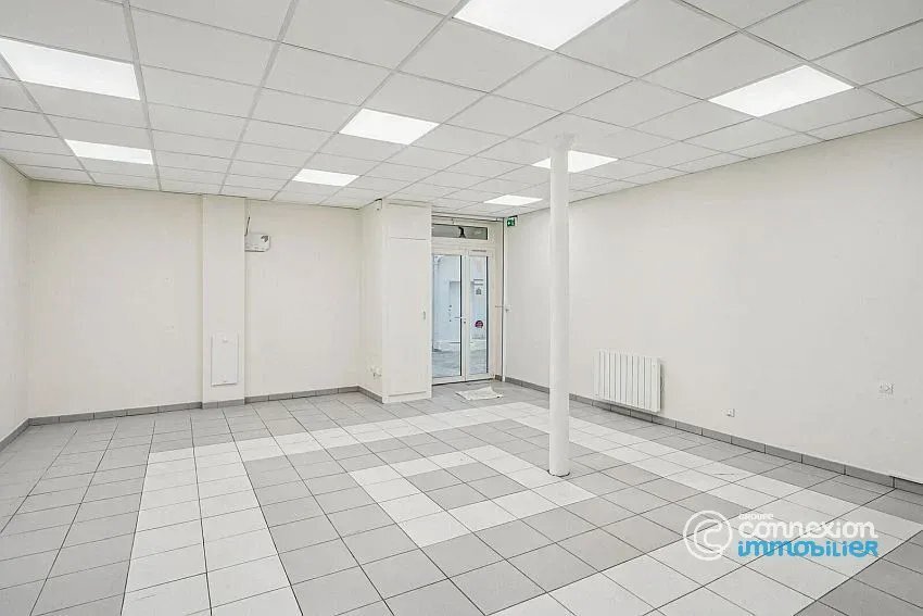 Autres à Trudaine-Maubeuge, Paris 9e Arrondissement, Paris 4 - 19060596
