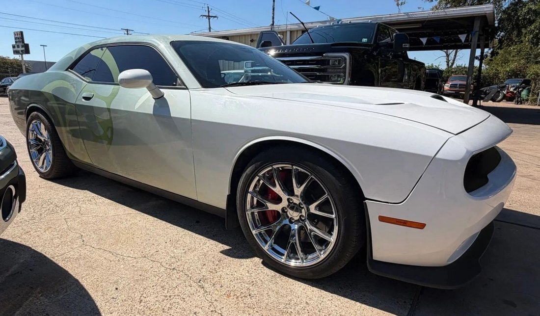 Coupe in Shreveport, LA, United States 3 - 19064601