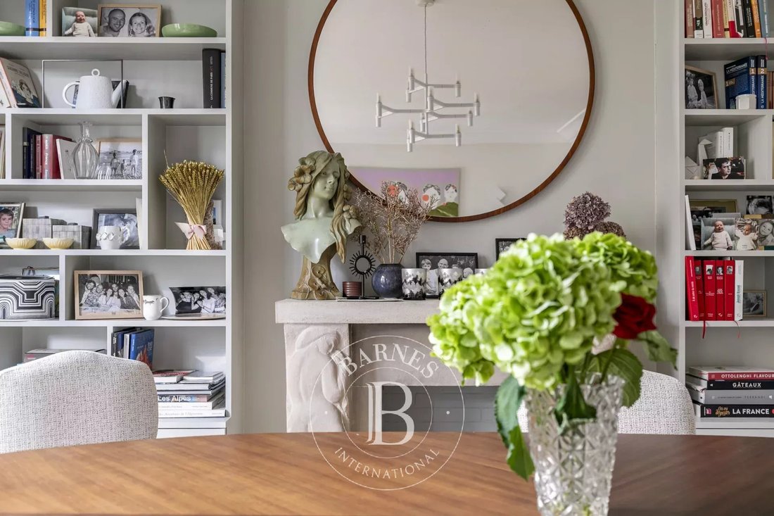 Apartment in Auteuil Nord, Paris 16e Arrondissement, Paris 4 - 19060137