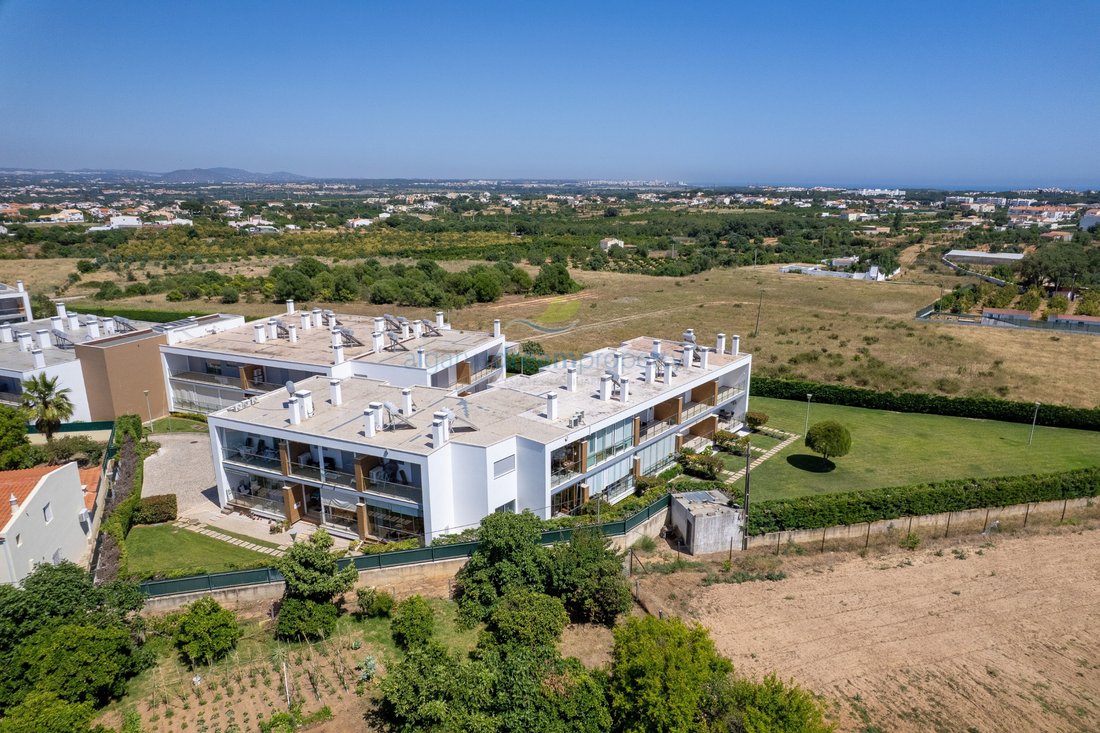 House in Olhos de Agua, Algarve, Portugal 1 - 19060705