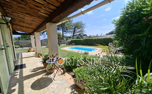 Appartement à Saint-Paul-de-Vence, Provence-Alpes-Côte d'Azur, France 1
