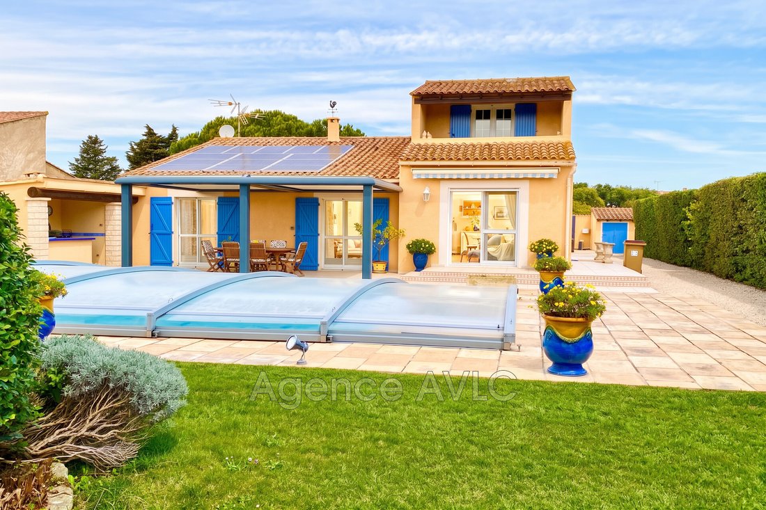 Villa à Arles, Provence-Alpes-Côte d'Azur, France 1 - 15141811