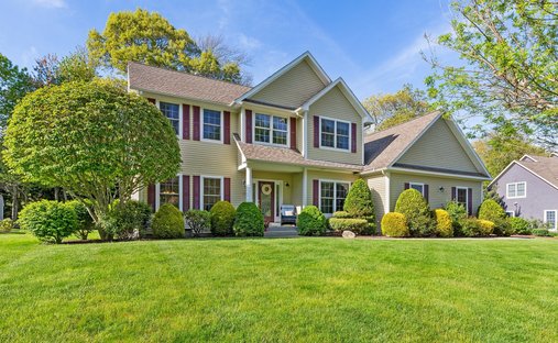 House in South Kingstown, Rhode Island, United States 1